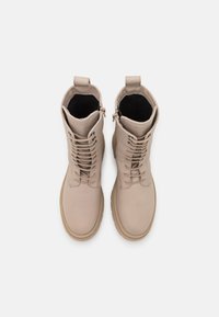 Marc O'Polo LINN - Platform ankle boots - light taupe