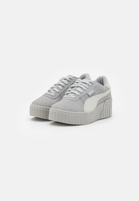 Puma Trainers - light grey