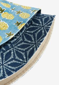 Next 4 PACK - Pălărie - navy blue pineapple print
