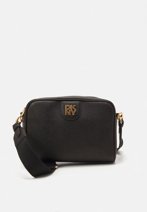 DKNY, CAROL CAMERA BAG - Umhängetasche - black/gold-coloured
