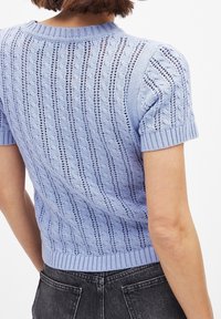 NA-KD T-shirt z nadrukiem