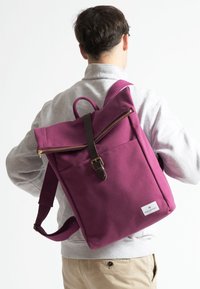 SOULEWAY Malý batoh  - bordeaux rot