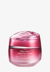 ESSENTIAL ENERGY HYDRATING DAY CREAM SPF20 - Gesichtscreme