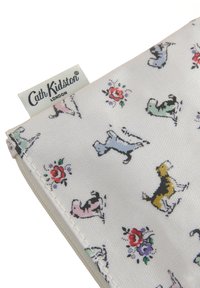 Atlasīts, ecru billy dog