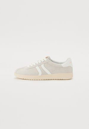 CHIC - Matalavartiset tennarit - light grey
