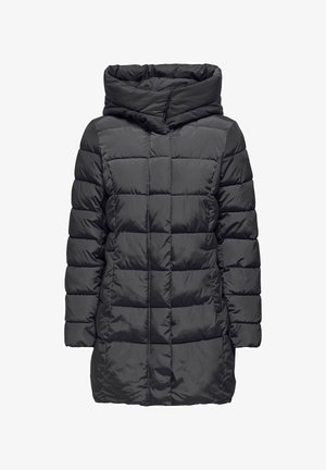 Manteau d'hiver long noir matelassé avec une grande capuche et des poches latérales, conçu pour les temps froids.