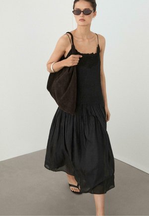 Massimo Dutti, FLOWING EMBROIDERED MIDI DRESS WITH PINTUCK DETAIL - Robe de jour - black
