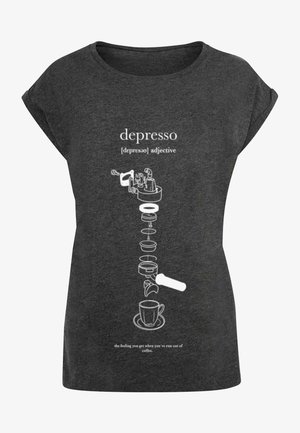 Mister Tee, DEPRESSO EXTENDED SHOULDER TEE - Camiseta estampada - charcoal