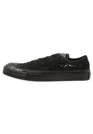 Sneakers - black