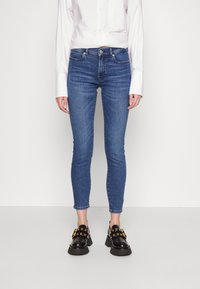 HUGO Vaqueros pitillo - blue denim