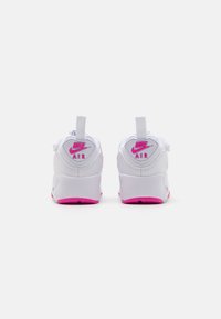 Nike Sportswear AIR MAX 90 EASYON - Tenisky - white/laser fuchsia
