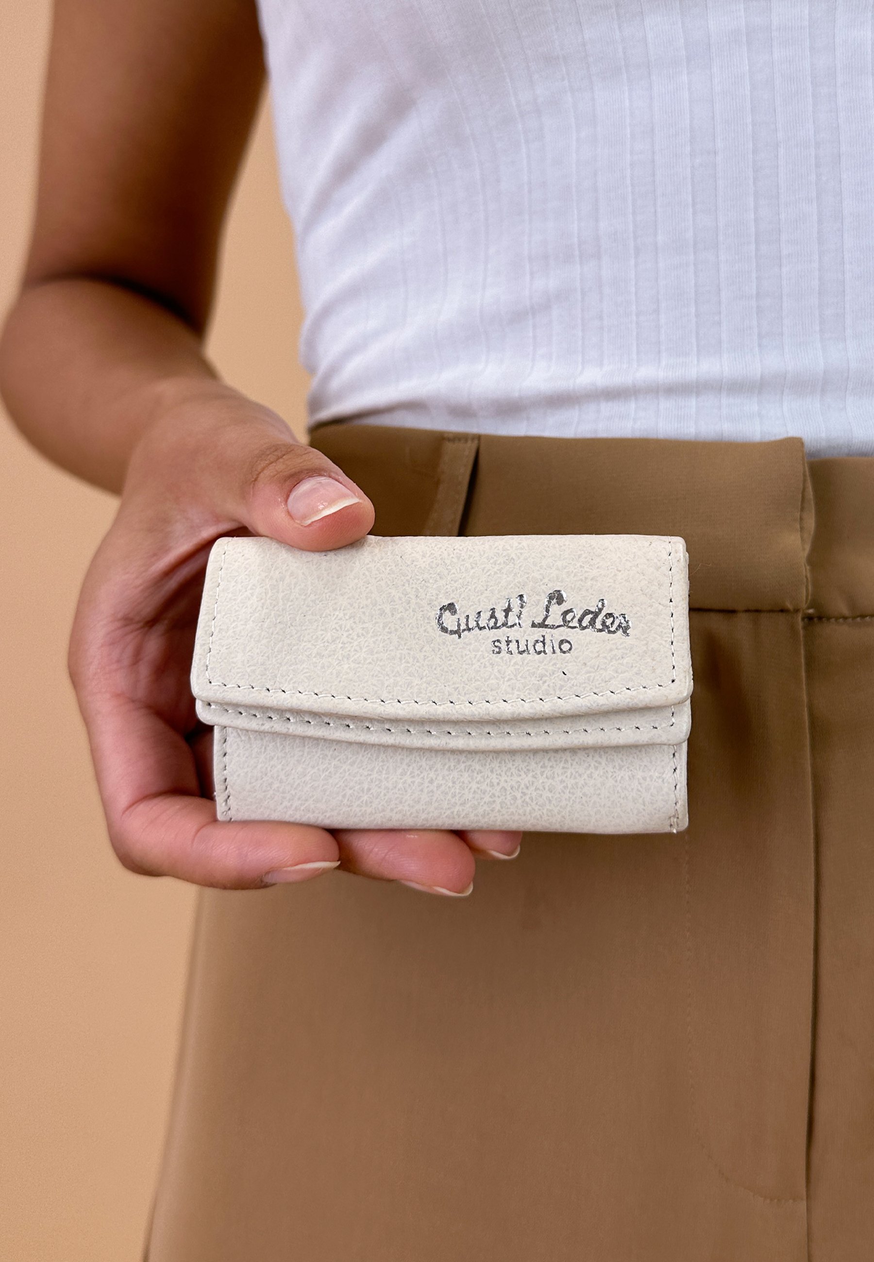 Gusti Beckett Geldbörse Damen – Kleines Portemonnaie Aus Vintage Grau Leder, Mit Münzfach & RFID-Schutz