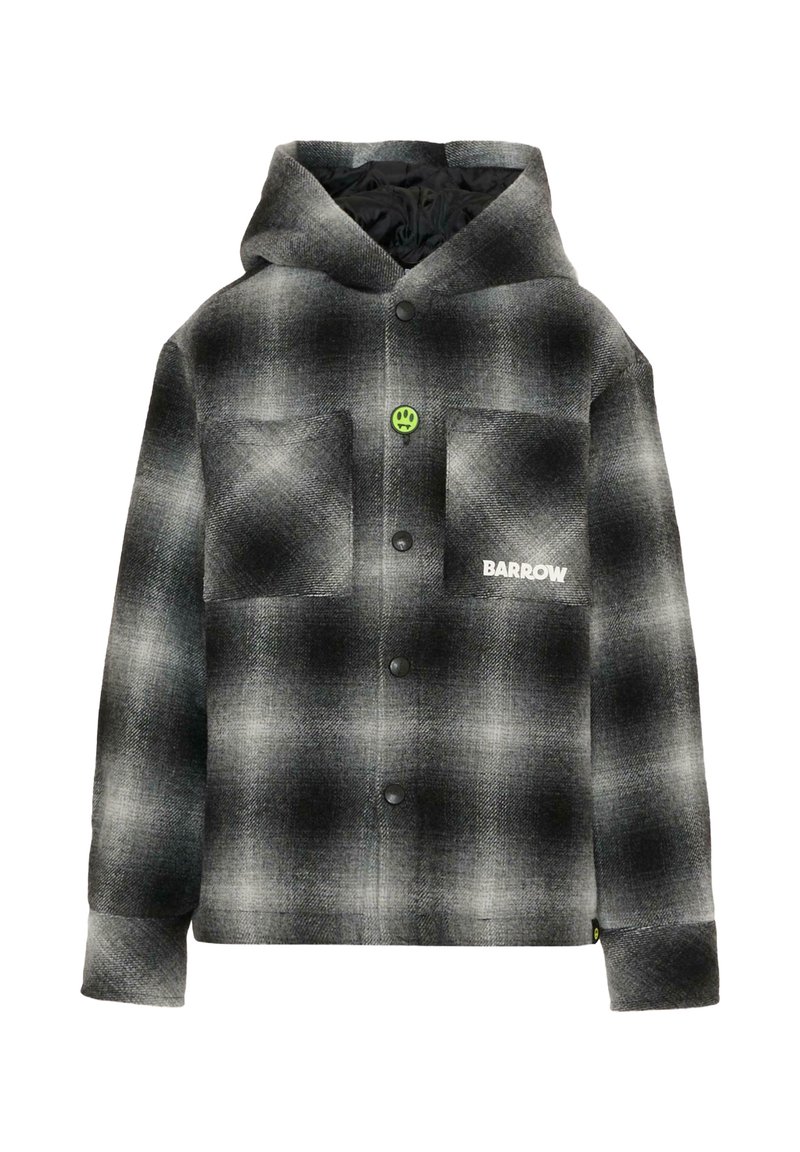 Zwart-grijze geruite hoodie-jack met drukknoopjes, twee borstzakken, een groene pootafdrukknop en "BARROW" tekst op een van de zakken.