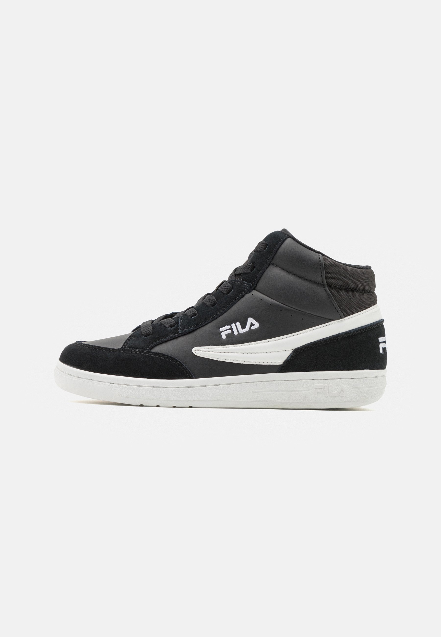 black hightop filas