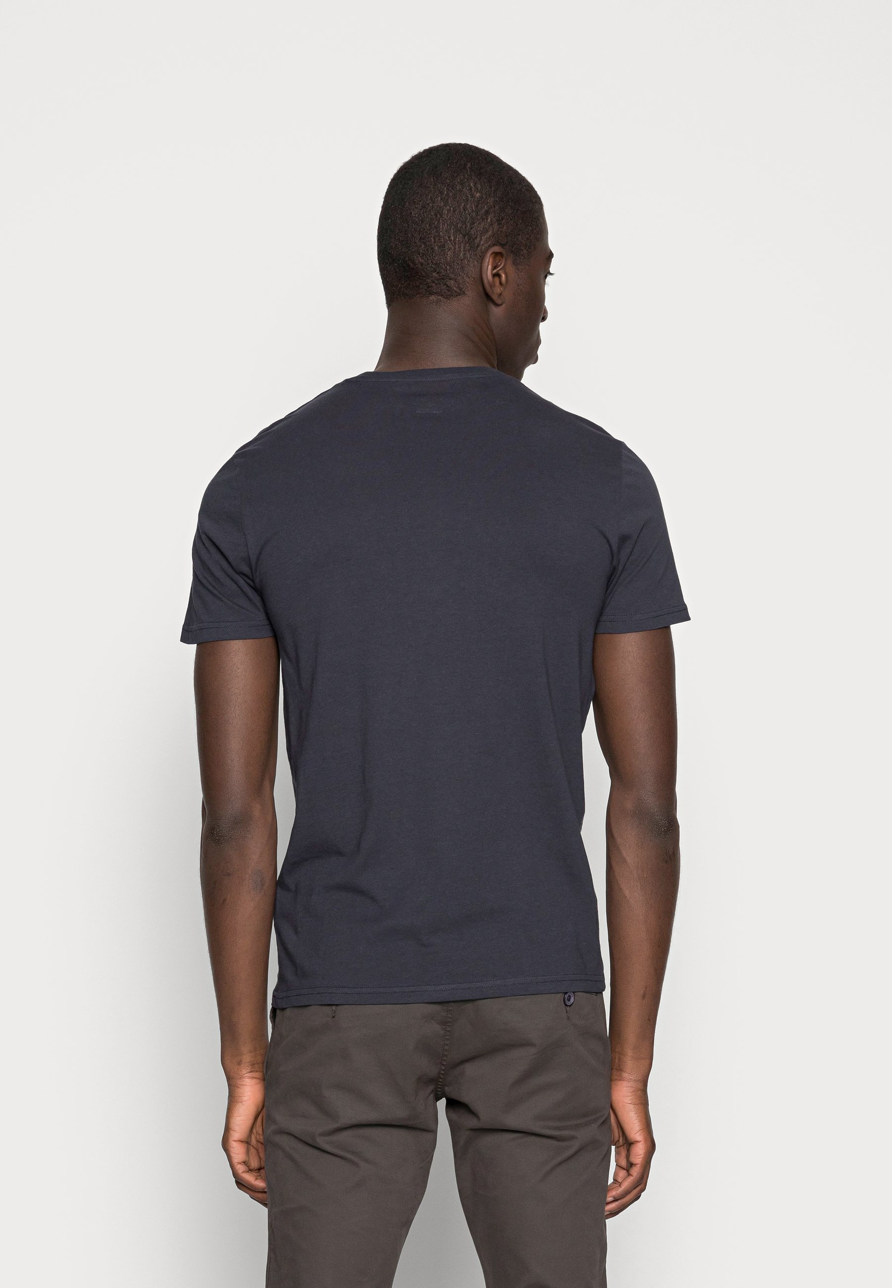 Men BARTON - Basic T-shirt Men BARTON - Basic T-shirt