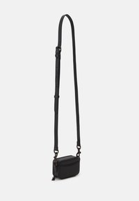 COACH CROSSBODY POUCH IN CROSSGRAIN UNISEX - Borsa a tracolla - black