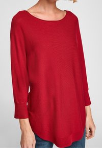 QS Sweter
