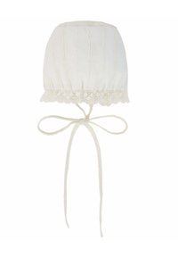 Cuffietta bianca in cotone con righe verticali, bordo in pizzo nella parte inferiore e nastri regolabili per fissarla sotto il mento. Tessuto morbido e texture.