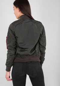 Alpha Industries Bomberjacka - grey