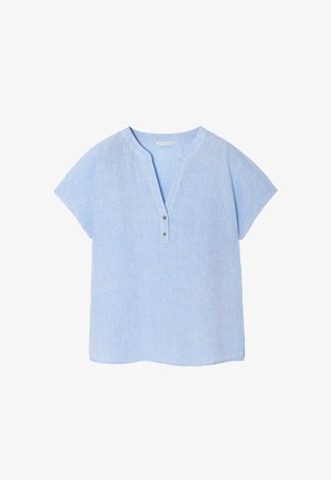 Top din in cu mânecă scurtă, într-o nuanță albastru deschis, cu un croi lejer; are un decolteu în V și trei butoane decorative pe placketul din față.
