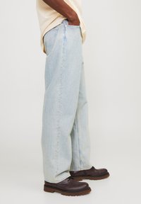 Jack & Jones JJIALEX JJORIGINAL SBD 307 NOOS - Traperice ravnih nogavica - blue denim
