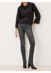 s.Oliver BLACK LABEL Felpa con cappuccio - black