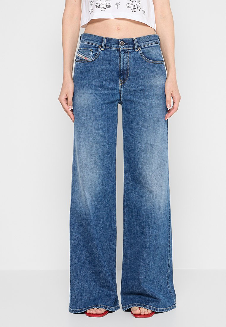 Diesel Flared Jeans blauw denim/bluedenim Diesel Flared Jeans blauw denim/bluedenim