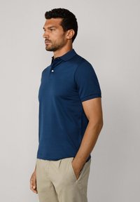 Hackett London Polokošeľa - dark denim blue