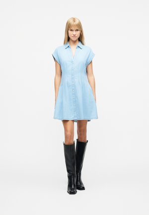 PINTUCK MINI DRESS LARK - Farmerruha - light wash
