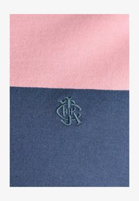 Neselectat, pink blue striped