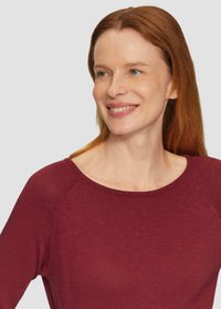 s.Oliver Langarmshirt - rubinrot