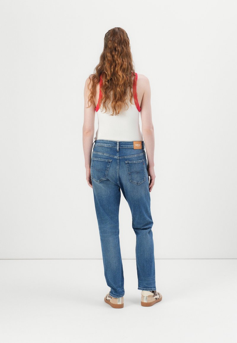 Replay Relax-fit-Jeans MARTY mit Stretch, Aktuelle Jeans für Damen mit normaler Leibhöhe und Reißverschluss