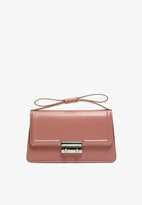Unselected, light pink