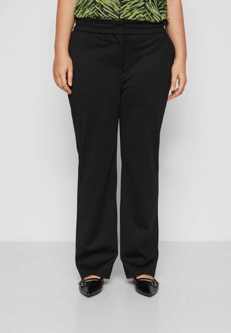 Vero Moda Curve - VMCCADENCE STRAIGHT - Housut - black, Suurenna