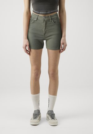 ONLBLUSH - Jeansshorts - deep lichen green
