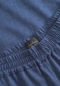 Jascha Stockholm RELAXED WIDE - Auduma bikses - dark blue