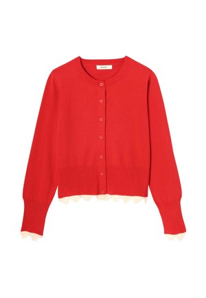 Cardigan rouge à manches longues avec boutons, col rond et bordure en dentelle blanche festonnée sur l'ourlet et les poignets.
