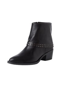 Černá kožená kotníková bota s kulatou špičkou, s detailem v podobě zdobeného pásku a nízkým klínovým podpatkem. Hladká textura s minimalistickým designem.