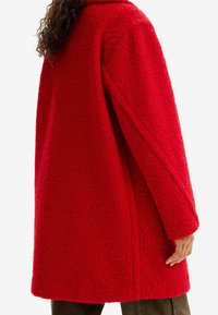 Desigual Trenchcoat - red