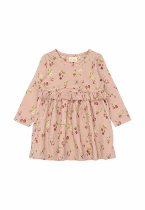 Roosa pika varrukaga väikelaste kleit, millel on maasika- ja lillemuster, kergelt volangiga vöökoht ja ümmargune kaelus.