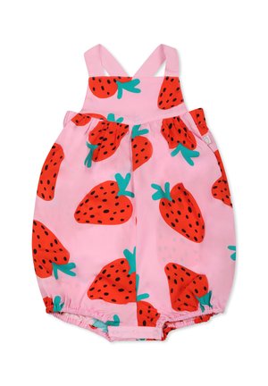 Różowy kombinezon z wzorem truskawek w kolorze czerwonym i zielonym z czarnymi pestkami. Miękka tkanina, regulowane ramiączka i zapięcie na zatrzask.