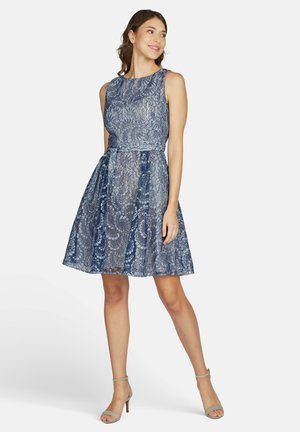 MIT SCHLAUFE AM RÜCKEN - Cocktail dress / Party dress - blau