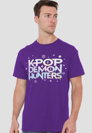 NETFLIX, KPOP DEMON HUNTERS CHRISTMAS SNOWFLAKE LOGO - Print T-shirt - purple