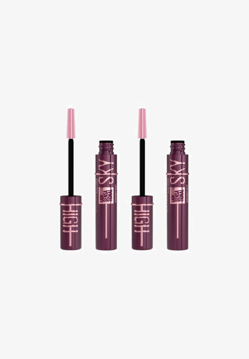 Mascara dans un flacon élégant en mat, de couleur prune profonde, avec un texte de marque rose. Comprend un applicateur long et fin avec des poils fins.