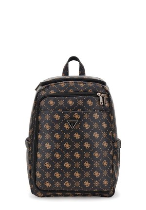 Schwarzer Rucksack mit braunem Logomuster, strukturiertem synthetischem Material, einem mit Reißverschluss versehenen Fronttasche und einer oberen Griff zum Tragen.