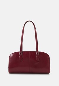 Vald, dark red