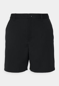 Černé šortky vyrobené z hladké tkaniny, s knoflíkovým zapínáním, poutky na opasek a minimalistickým designem; žádné viditelné vzory nebo ozdoby.