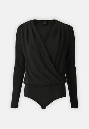 Body negro de manga larga con un diseño envolvente, hecho de un tejido suave. Presenta detalles plisados en los hombros y un escote en V profundo.