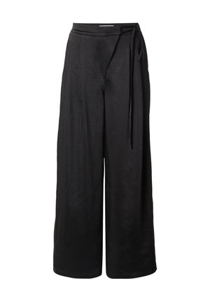 Zwarte wijde broek van lichtgewicht stof, met een strikceintuur en een gladde textuur, een gestroomlijnde silhouet en zonder patronen.