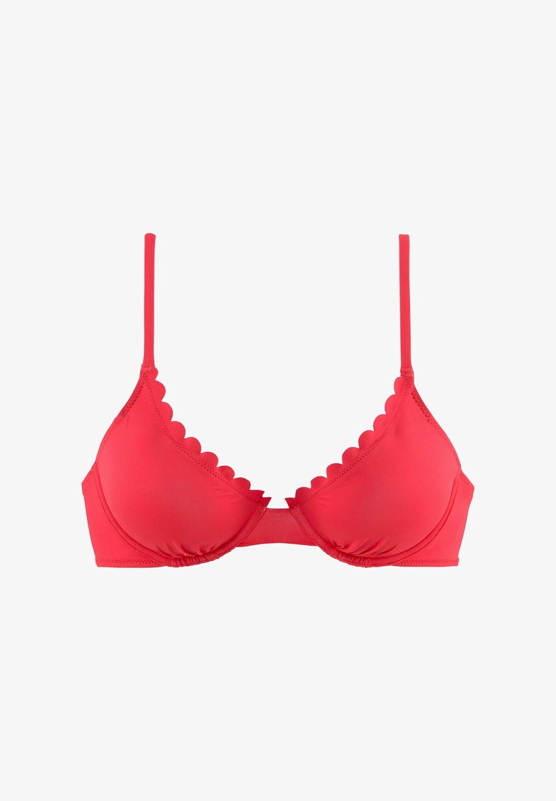 Trekantig röd bh med vågiga kanter, tunna justerbara remmar och mjukt tyg. Grundläggande bygelstöd, inga mönster eller extra hårdvara.